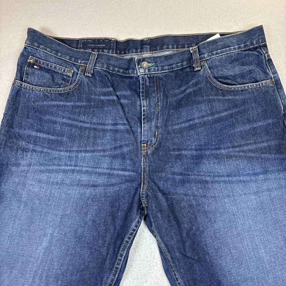 TOMMY HILFIGER Classic Fit Boot Cut Medium Wash Cotton Denim Blue Jeans 42X30